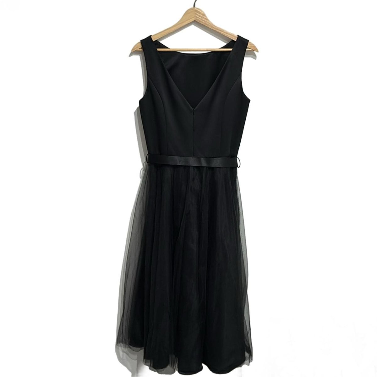 LAURAASHLEY ローラアシュレイ ドレス サイズ38 L レディース - 黒 ノースリーブ ロング