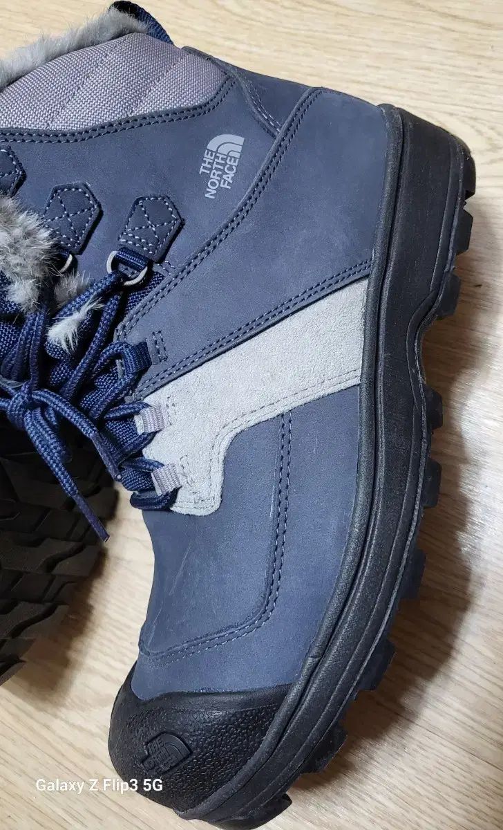  ザノースフェイス ファーブーツ ネイビー250 その他 ブーツ