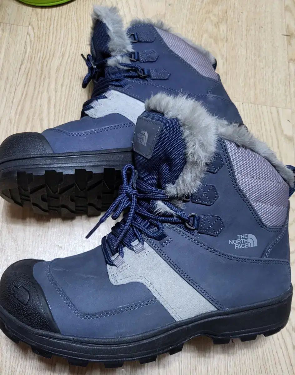 ザノースフェイス