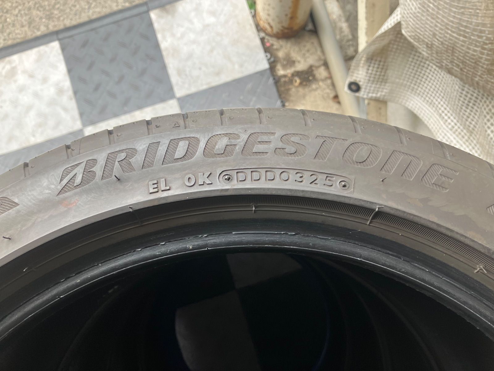 み 215 45 R 17 87 W 製 TURANZA T 002 ブリヂストン トランザ タイヤ4本