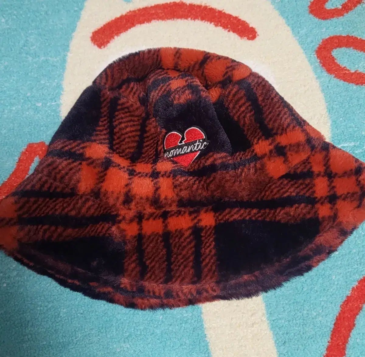 BEYOND CLOSET ビヨンドクローゼット ノマンティック CHECK ファー バケットハット レッド