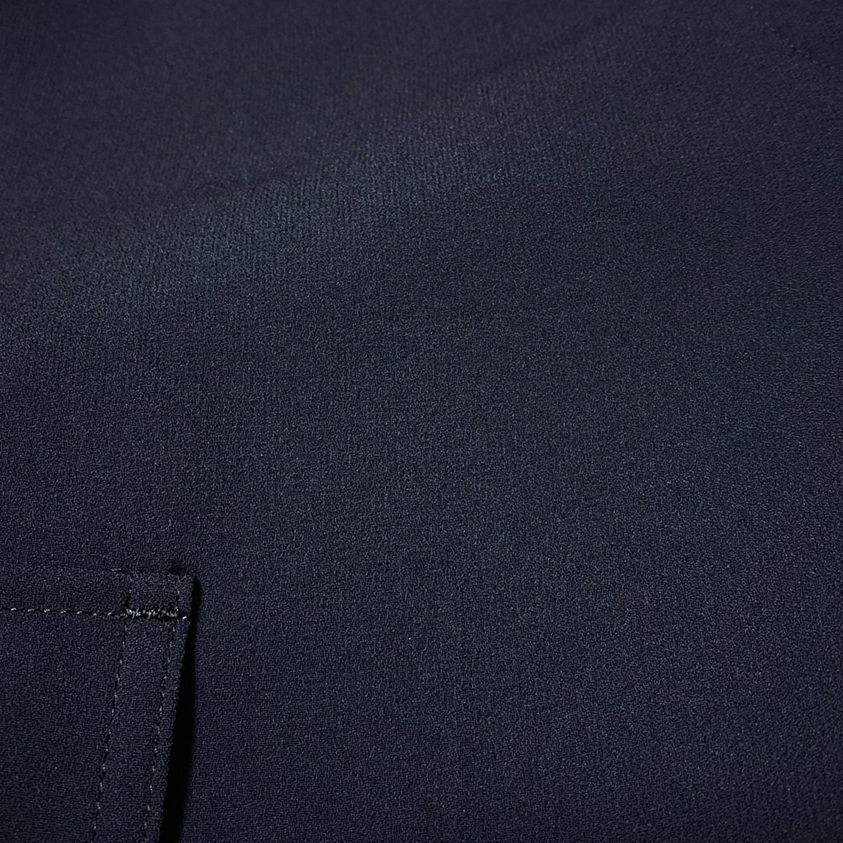 - ダークネイビー