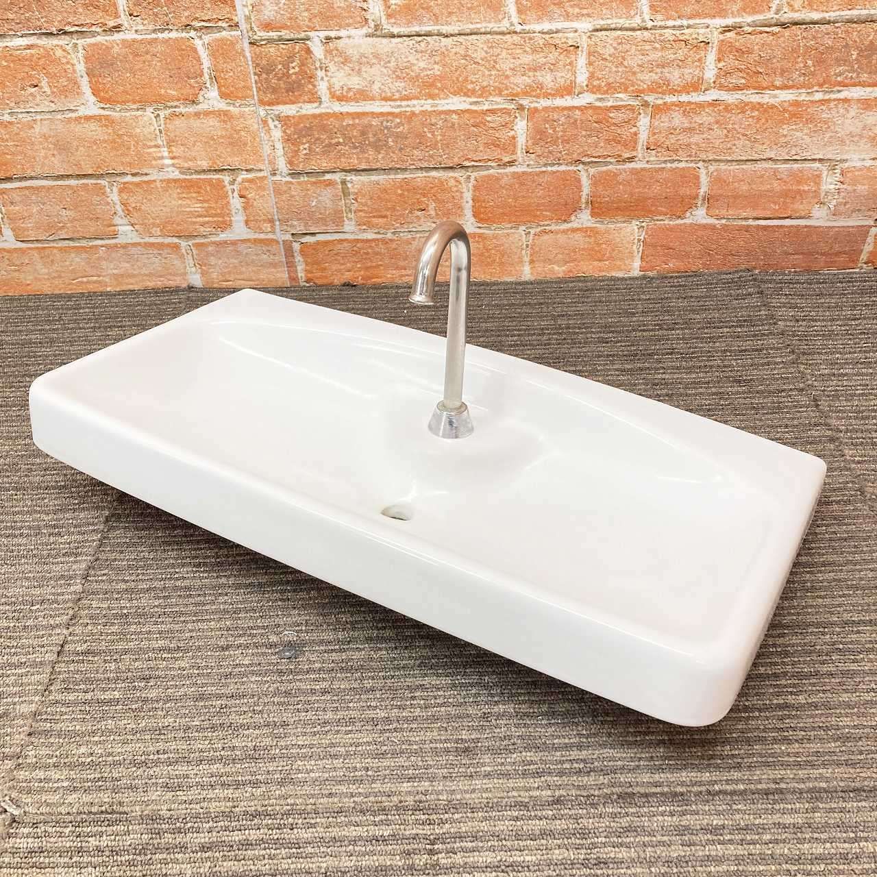 品 TOTO 洋式 トイレ 便器 S721B タンク用の蓋 ふた ホワイト系 5K