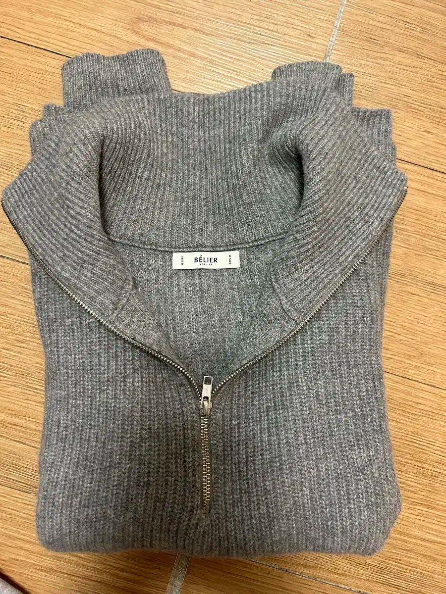 ベルリエ ウール ハーフジップアップ ニット M グレー ブラック