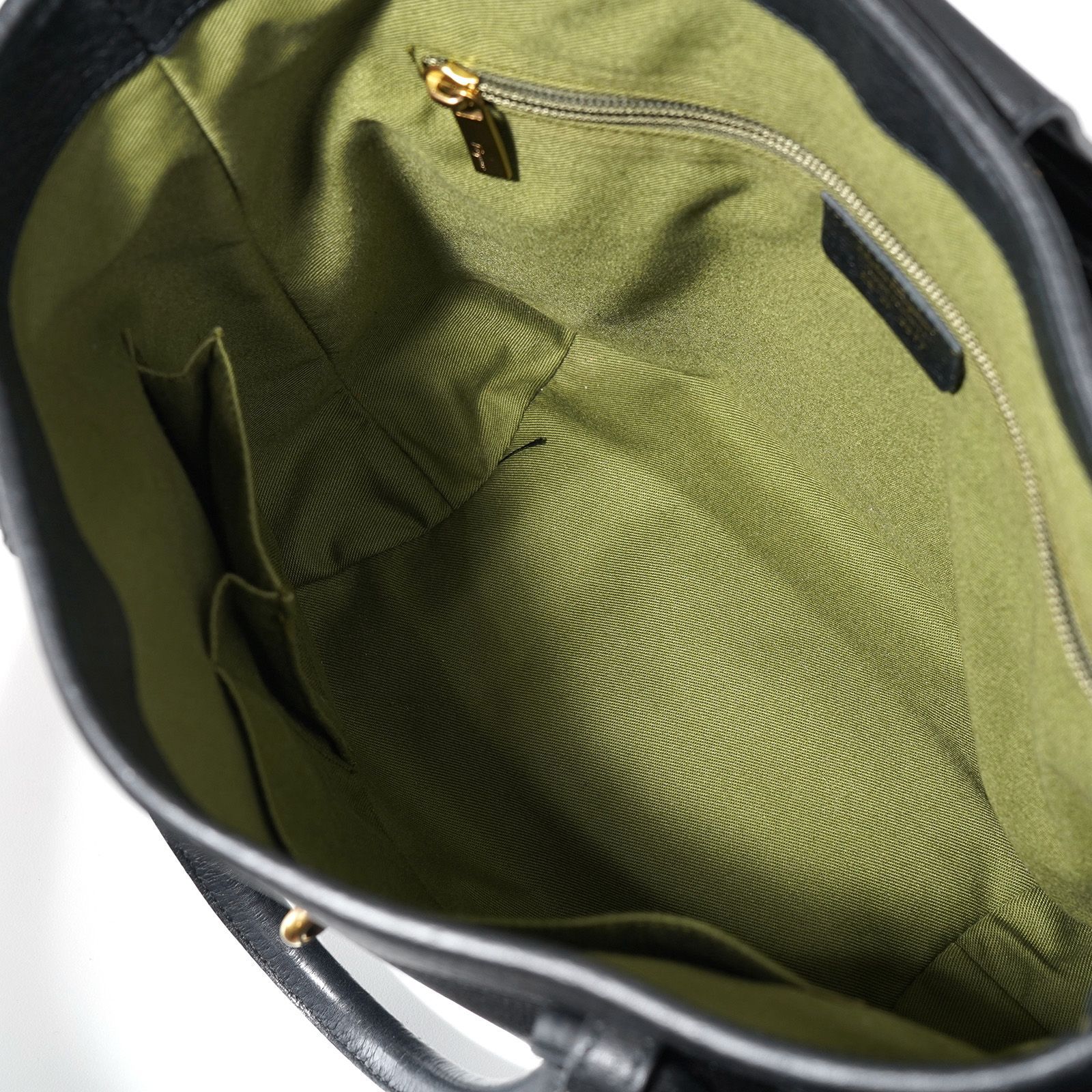 FERRAGAMO フェラガモ