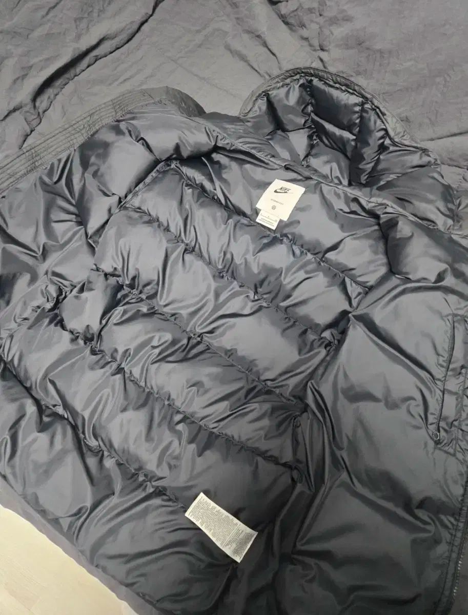 ナイキ ストームフィット ダウン S