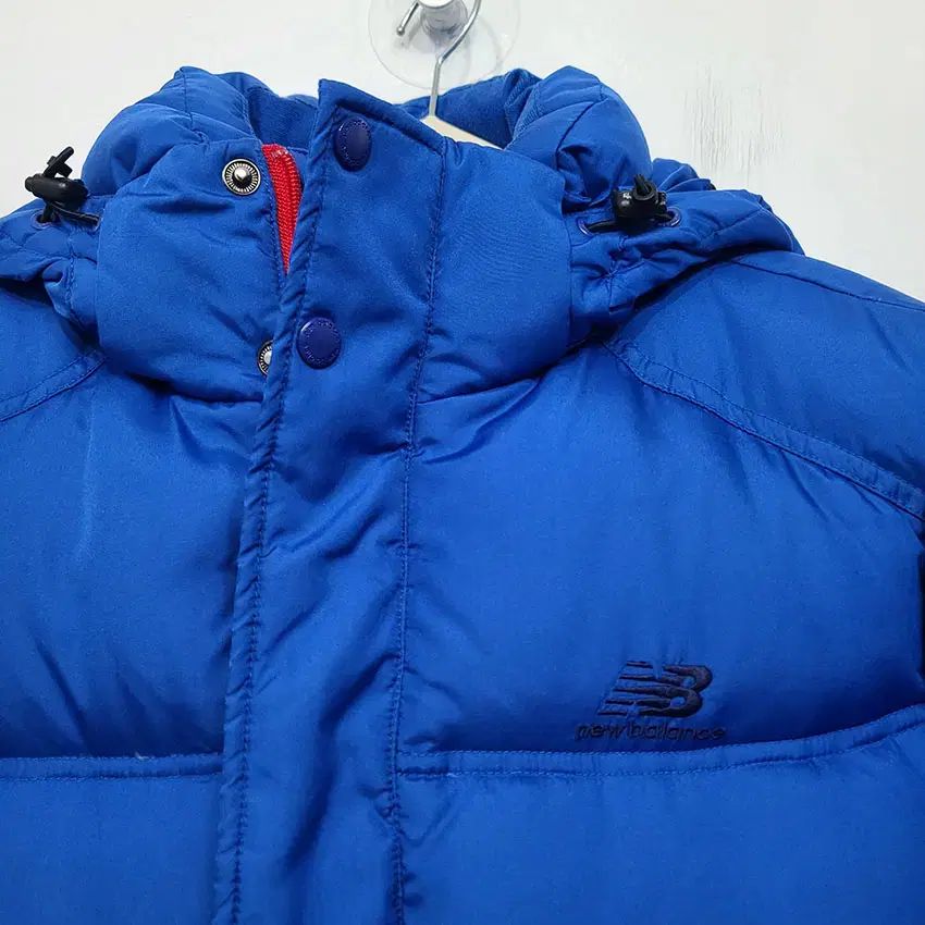 ニューバランス メンズ ダウンジャケット Mサイズ V389