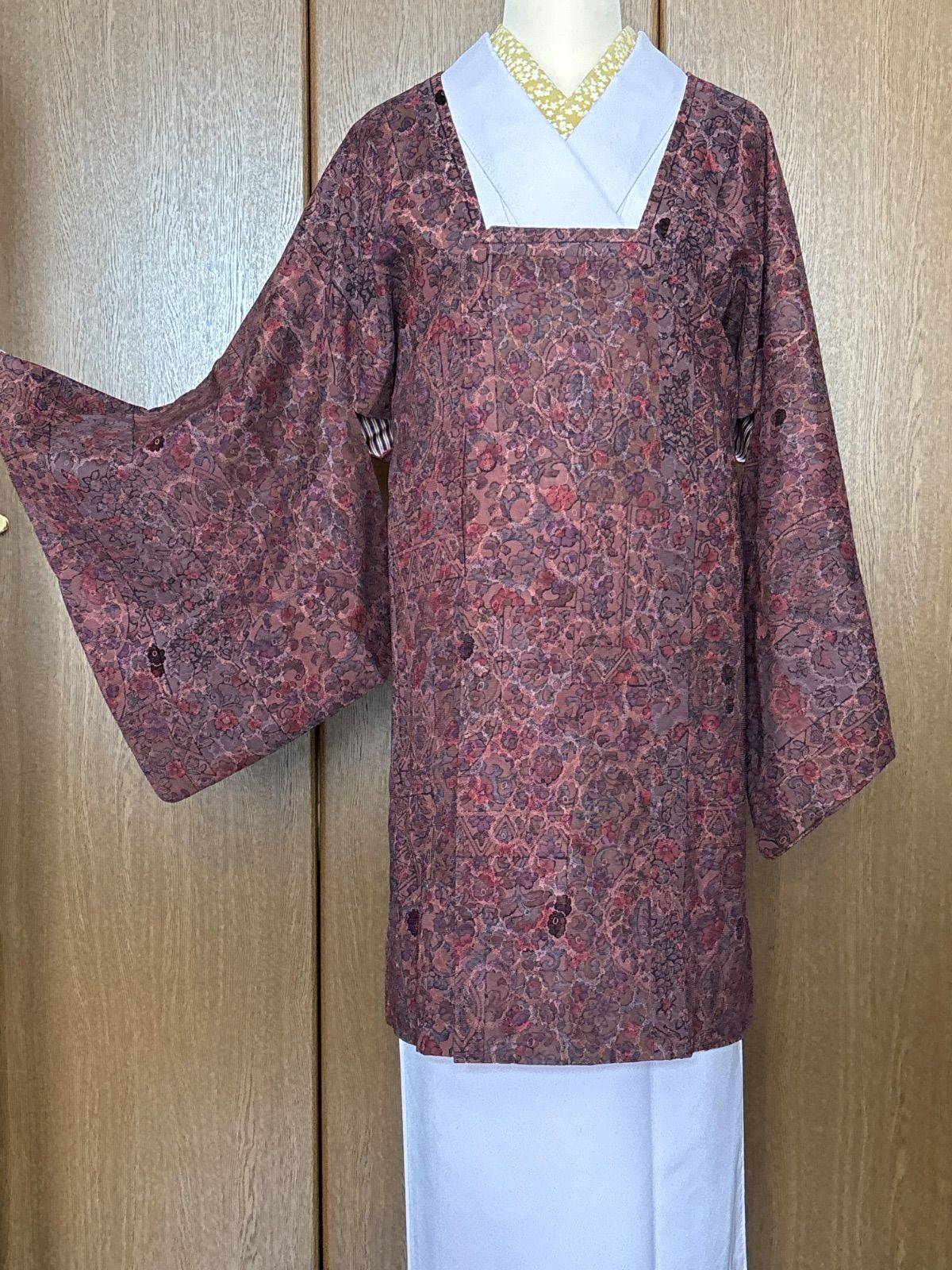 輪奈コート お花柄ワイン系 裄68