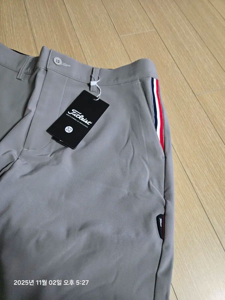 タイトリスト 3本線 ゴルフ 冬 ズボン