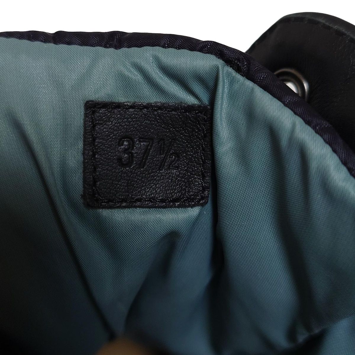 黒 パラシュートシルク