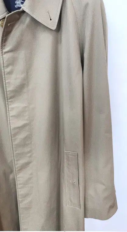 トレンチコート