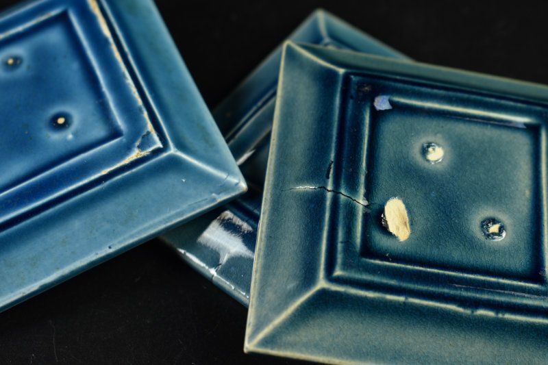 蔵A5121d】珉平焼 淡路焼 瑠璃釉 蔦図 豆皿 五客 民平 - メルカリ