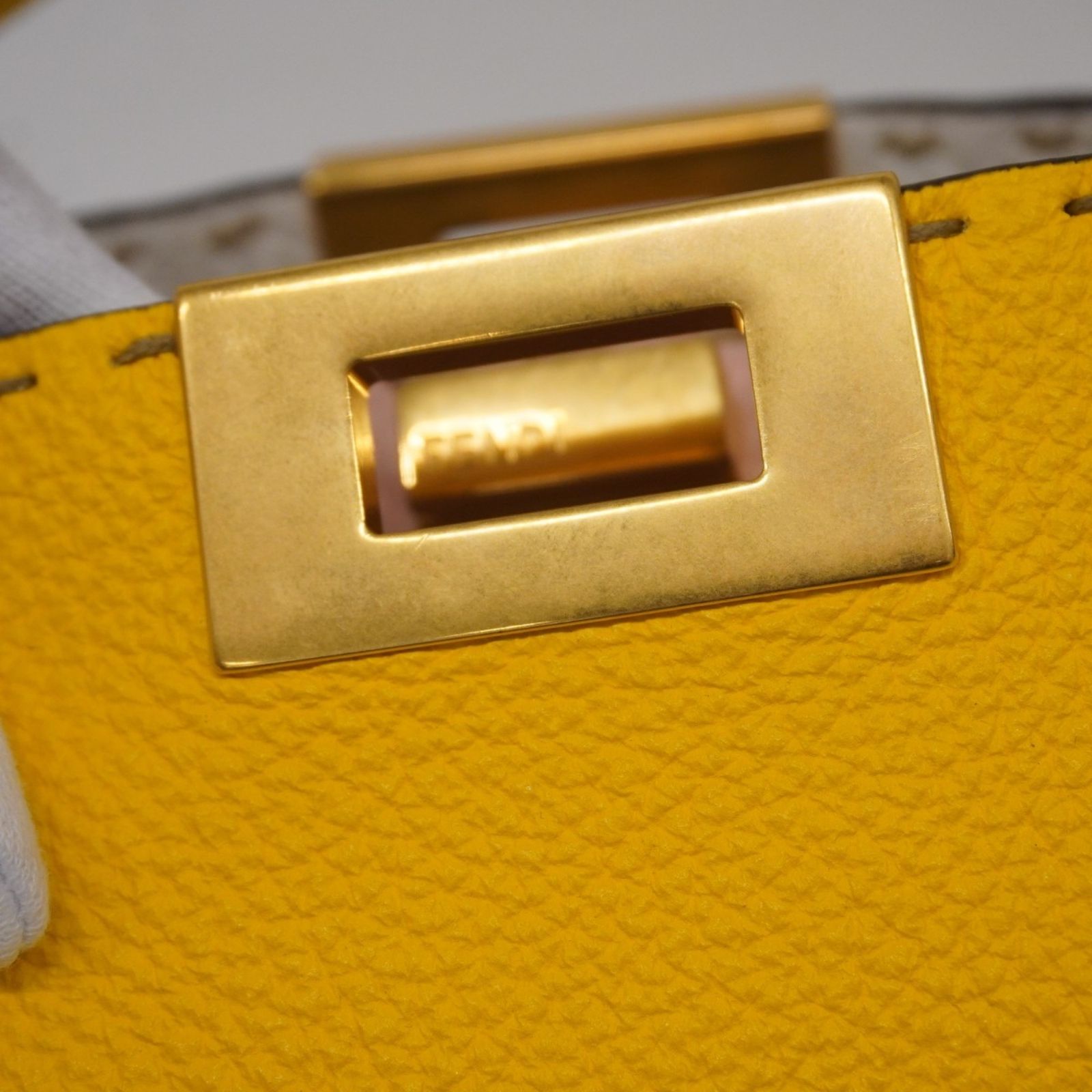 フェンディ(Fendi) フェンディ ハンドバッグ セレリア ピーカブー