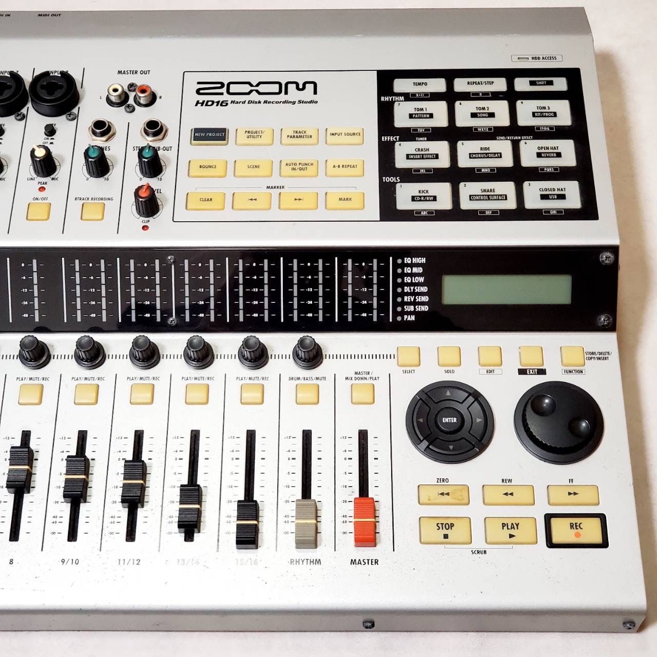 現状品・動作確認済】ZOOM HD16 マルチトラックレコーダー HDD内蔵 MTR