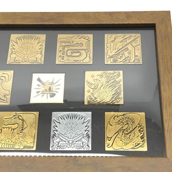 モンハン展　ピンズセット　未開封 中古】紐欠品)額装ピンズセット(11種セット) モンスターハンター20周年