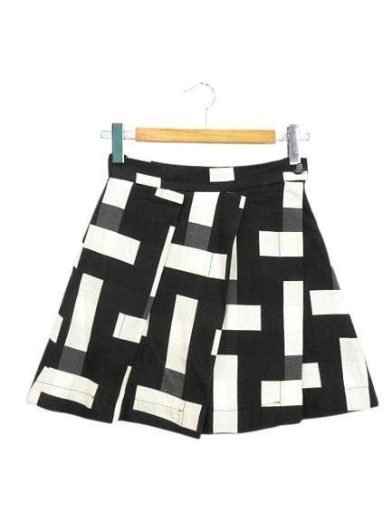 ヴィヴィアンウエストウッド Vivienne Westwood RED LABEL CHOICE ミニスカート 2 ブラック 黒 オーブボタン 変形 プリーツ ボトムス