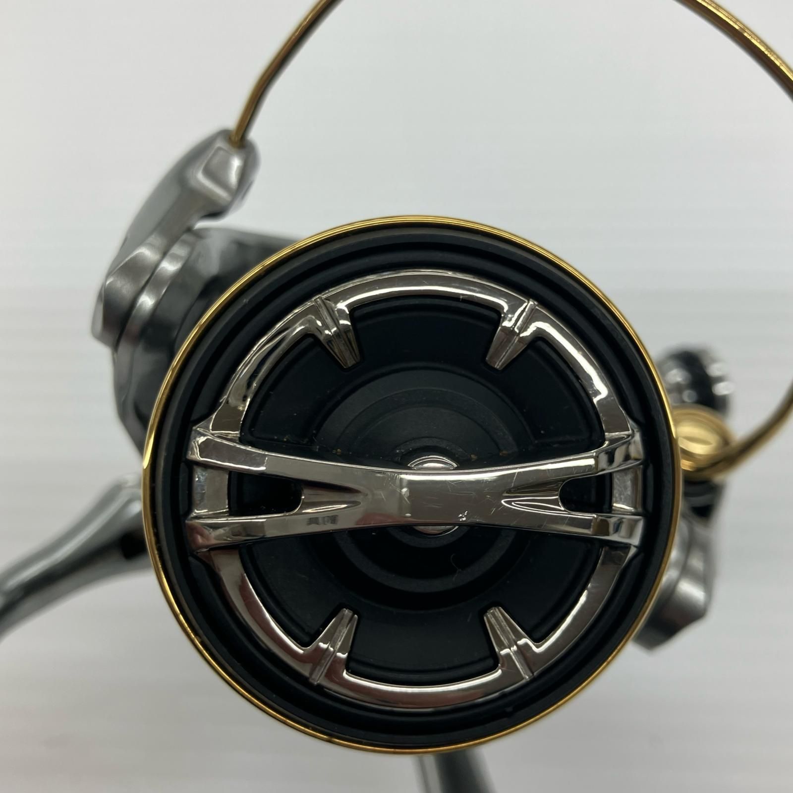 スピニングリール 15ツインパワー