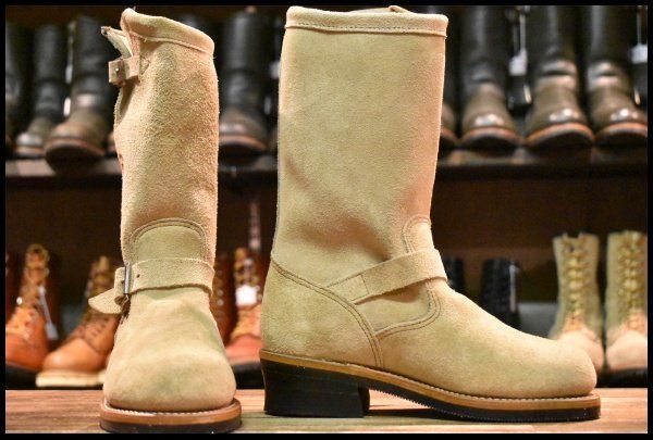5.5M DEAD PT83 Cマーク 黒タグ Chippewa チペワ 90863L スエード エンジニア ベージュ ラフアウト ブーツ 8268 HOPESMORE FJ358