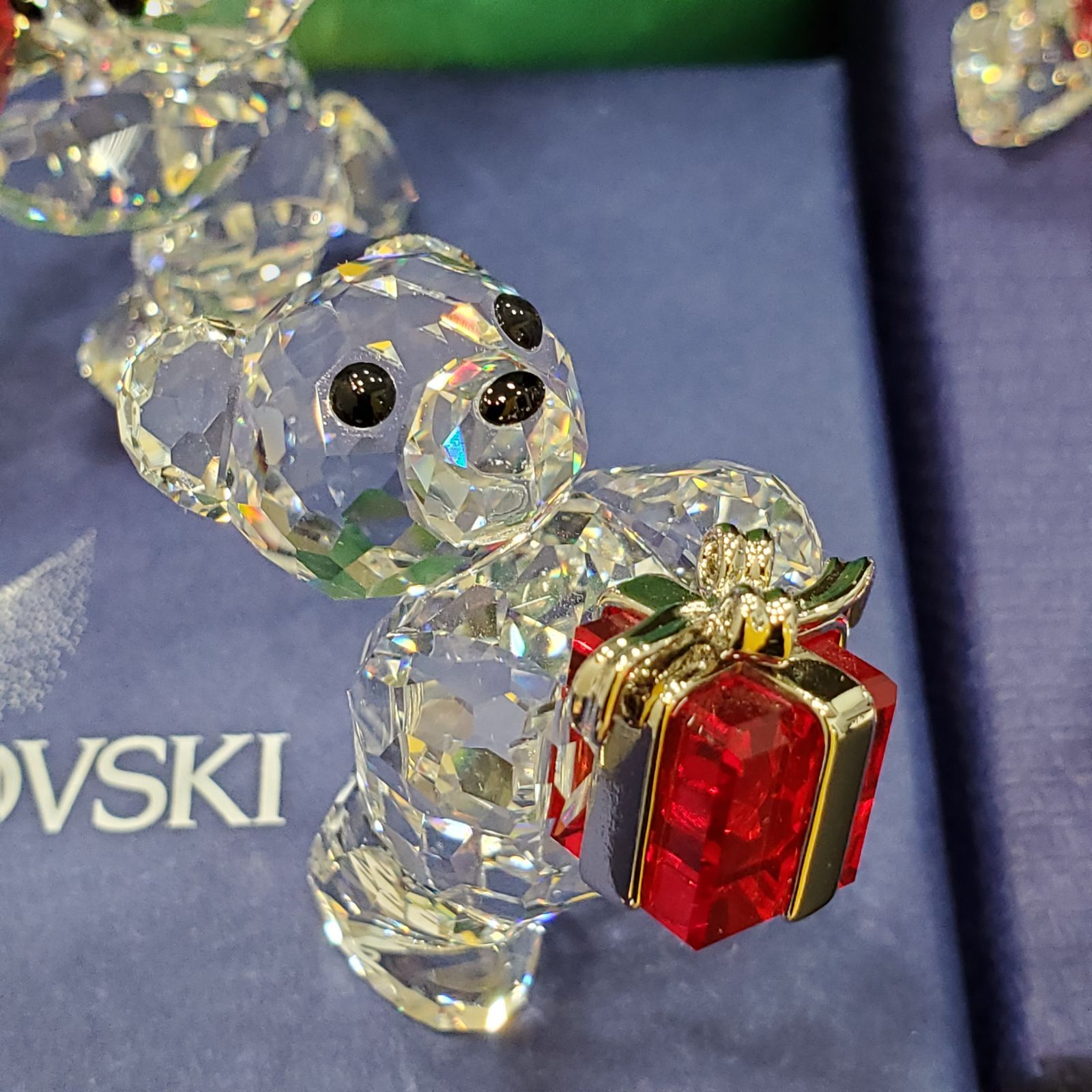 Swarovski クリスタルベアlovlots Swarovski クリスタルベアlovlots Amazon.co.jp: スワロフスキー
