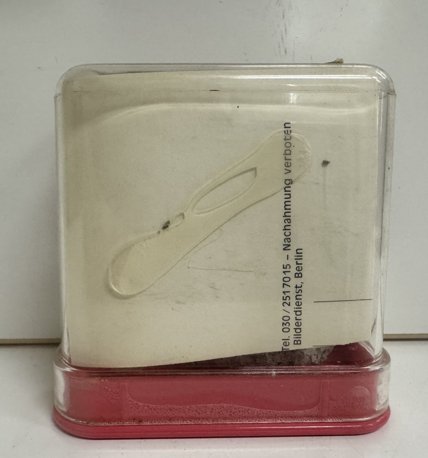 ベルリンの壁 破片 置物 東西ドイツ統一 - メルカリ