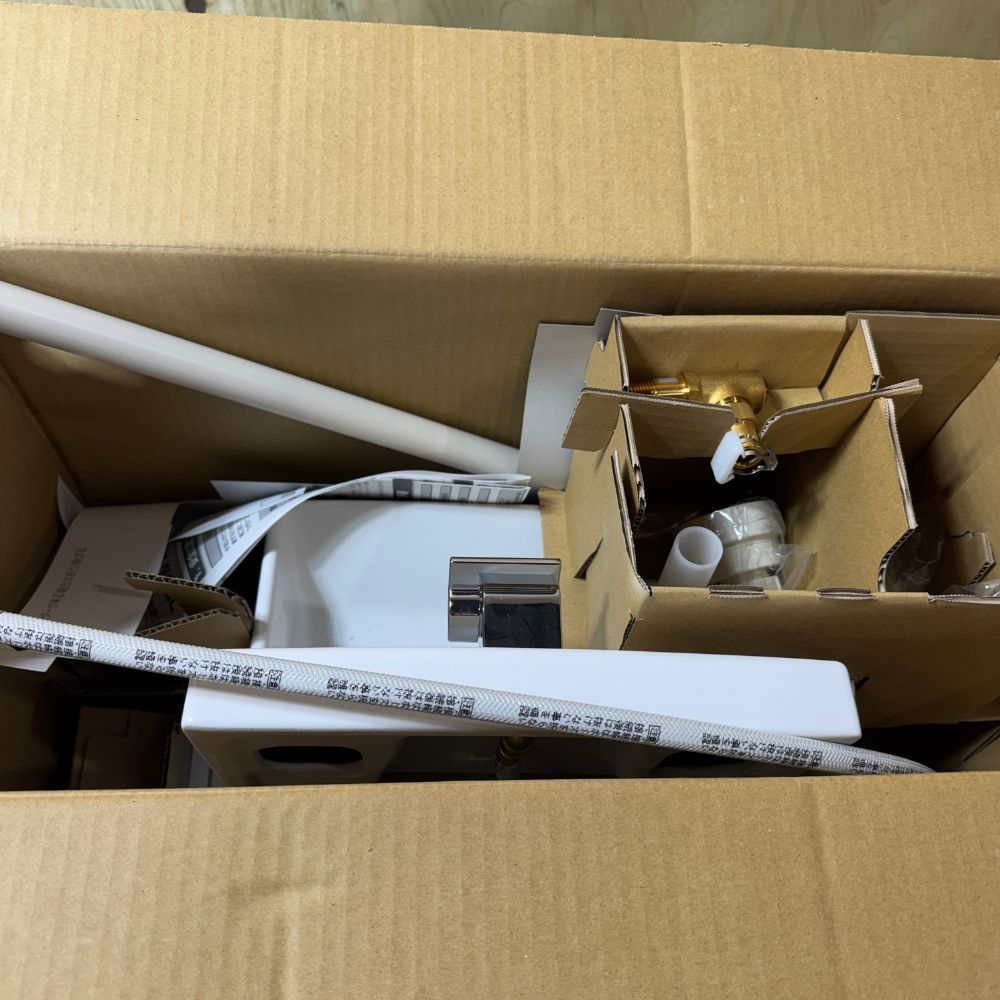 左右共通 床給水