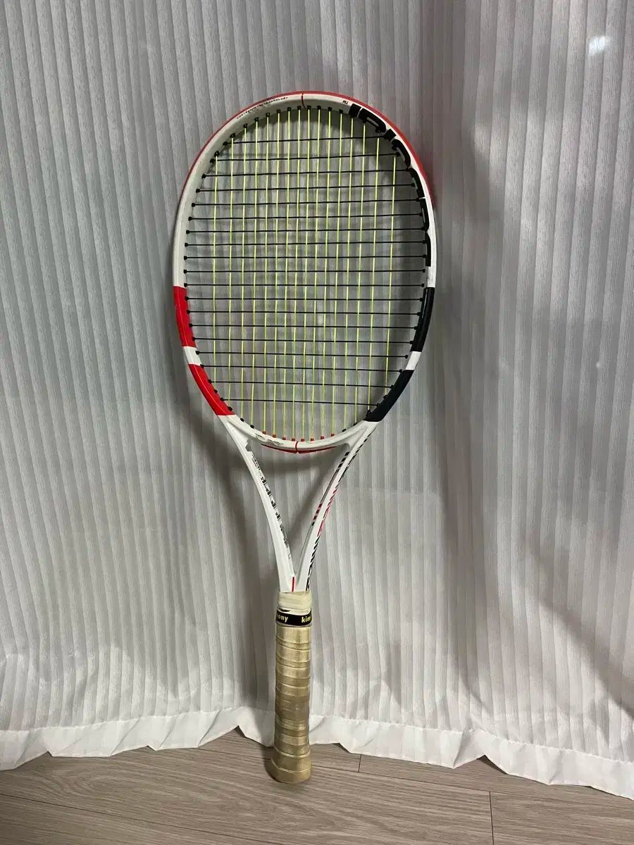 BabolaT バボラ ピュア ストライク 305g