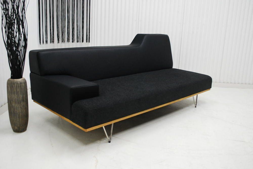  アウトレット 現品限り 一部 大 アシンメトリーデザイン スタイリッシュモダンソファー お洒落な空間を演出 リビング家具 251021 イット右肘3p 防汚カバー付き 2人掛け 3人掛けソファ ソファ ソファベッド