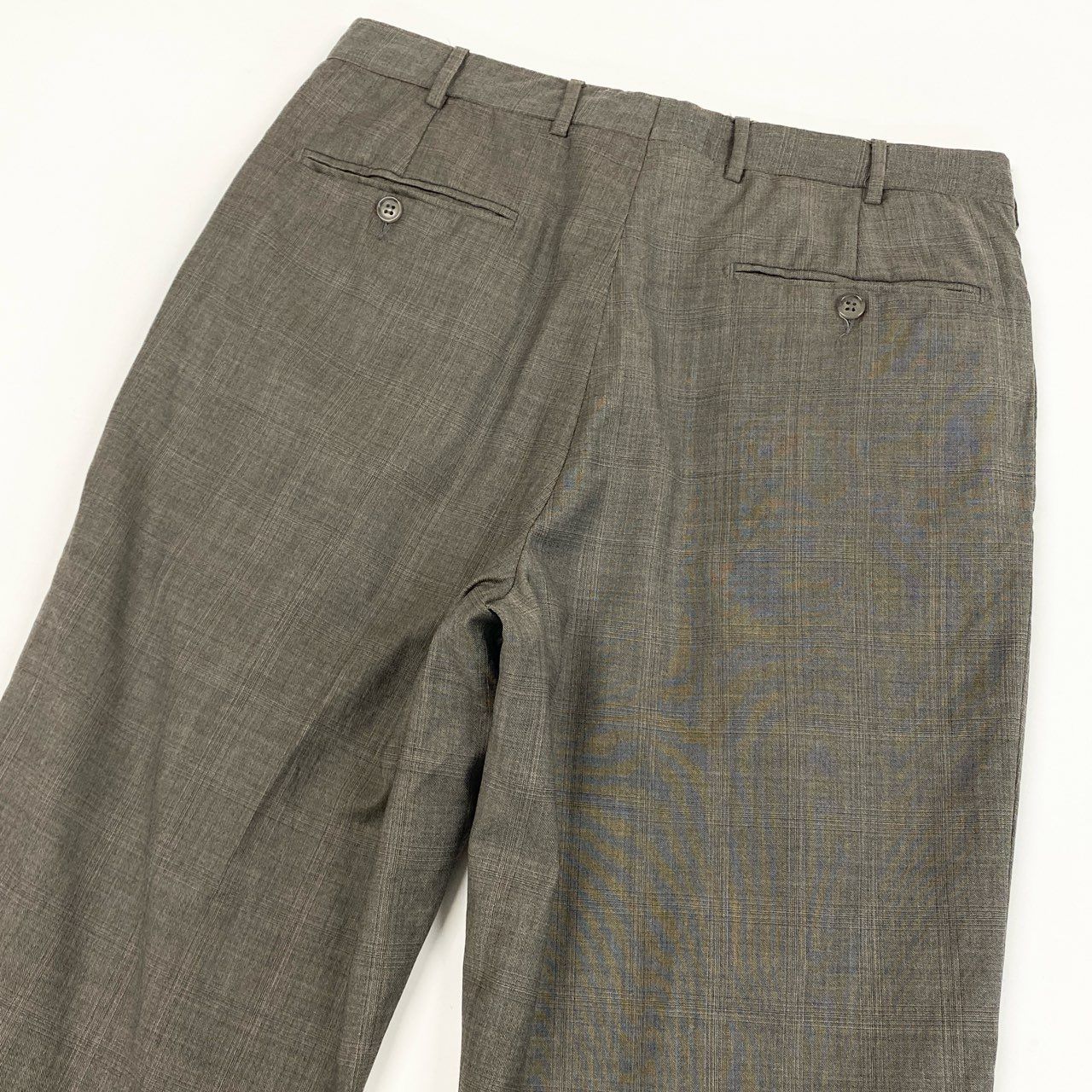 セットアップスーツ