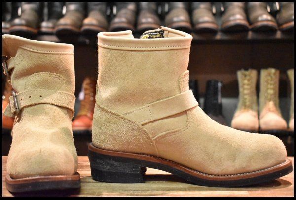 8.5E 黒タグ Chippewa チペワ 1901M56 ショートエンジニア 7インチハイト サンドスエード ベージュ ブーツ HOPESMORE FJ365