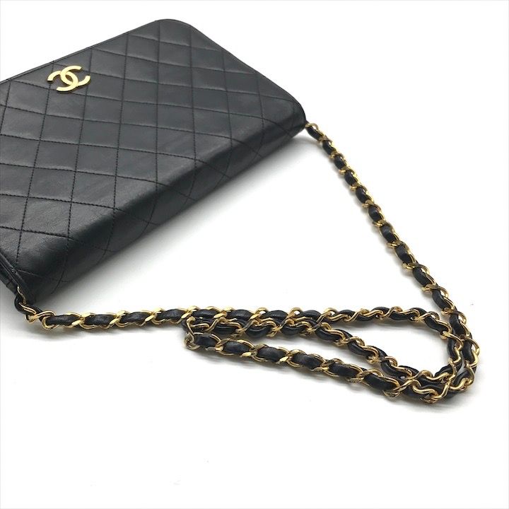  CHANEL シャネル ココマーク プッシュロック マトラッセ ラムスキン チェーン ショルダー バッグ ブラック ブランド 鞄 BAG k 6707 メッセンジャーバッグ ショルダーバッグ