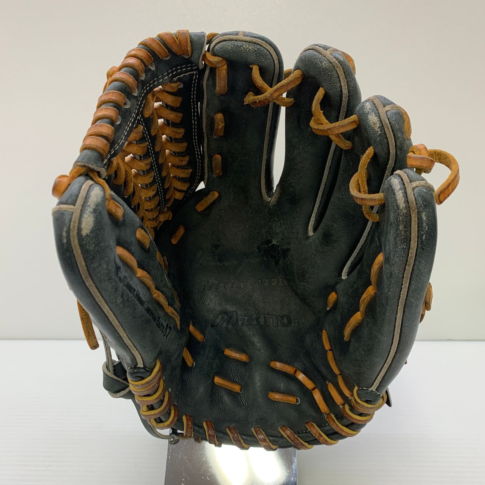 ミズノ MIZUNO ビクトリーステージ 軟式 大人 一般 内野手用 グローブ