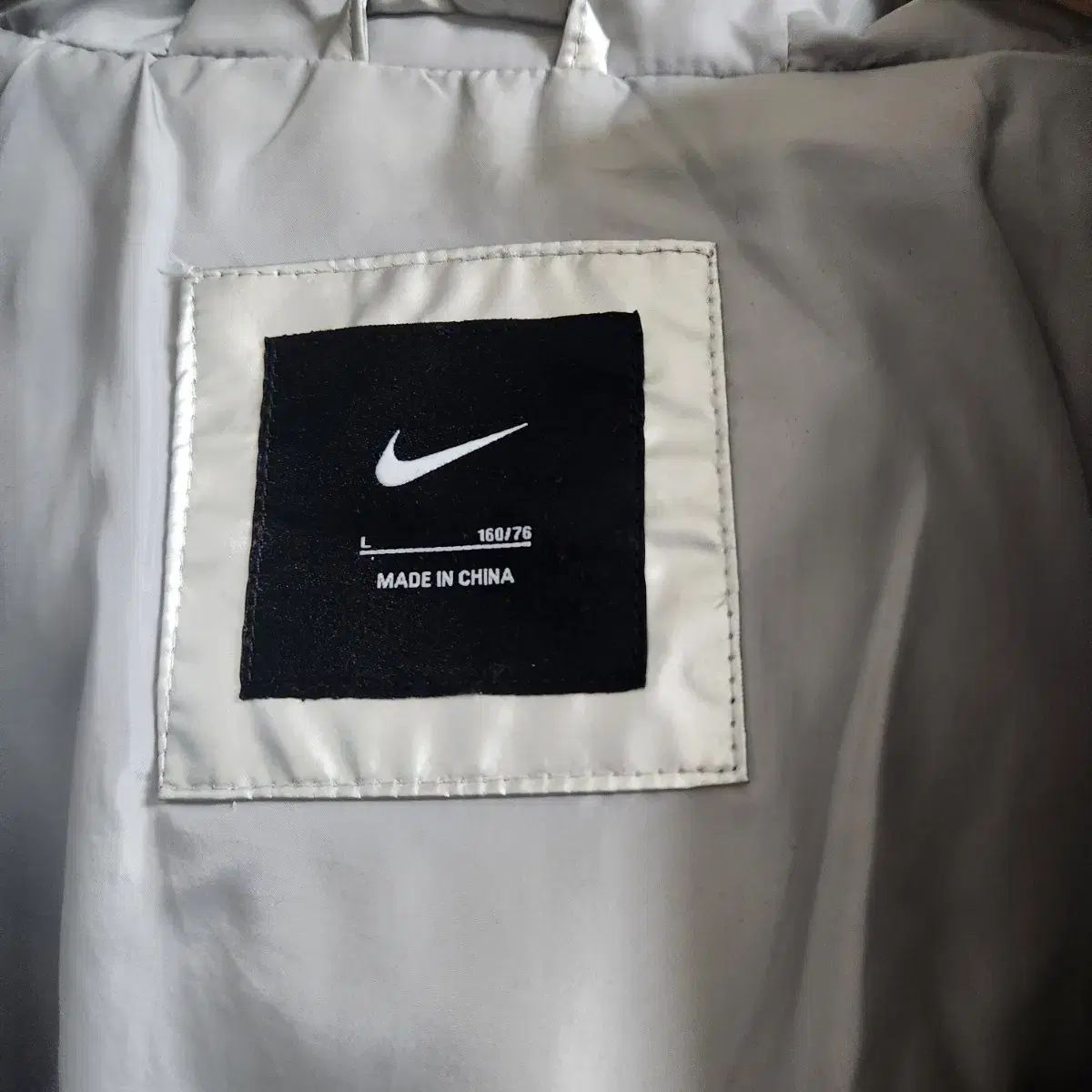 マットシルバー