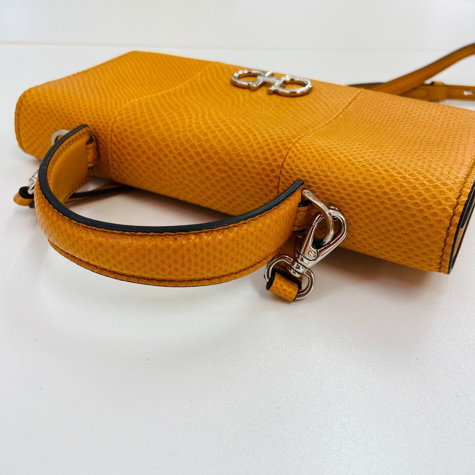 ウォレット バッグ