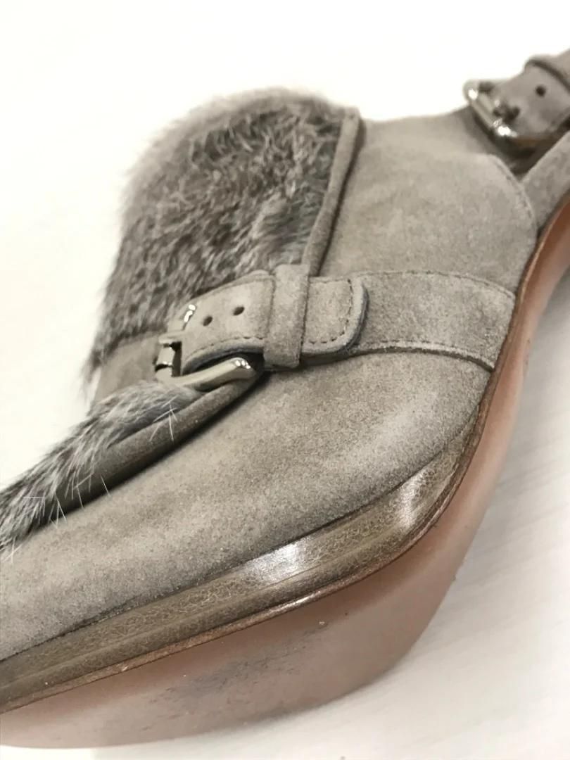 グレー ハイヒール