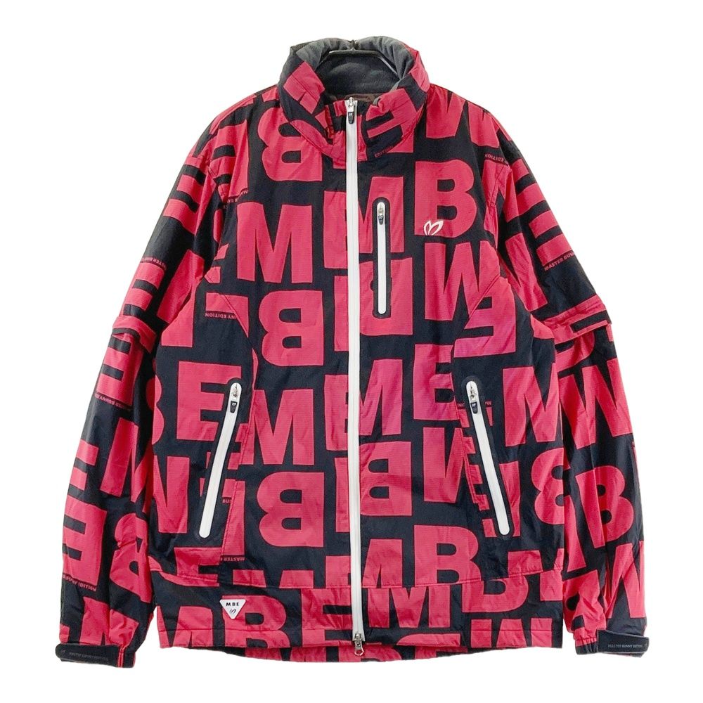 サイズ 6 MASTER BUNNY EDITION マスターバニーエディション 2WAY 中綿ジップジャケット フード収納 ロゴ総柄 レッド系 240101544891 ゴルフウェア メンズ ストスト