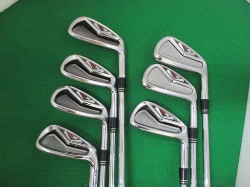 【不屈の名器】　テーラーメイド　R9 FORGED メンズゴルフ　アイアンセット 不屈の名器】 テーラーメイド R9 FORGED メンズゴルフ アイアンセット