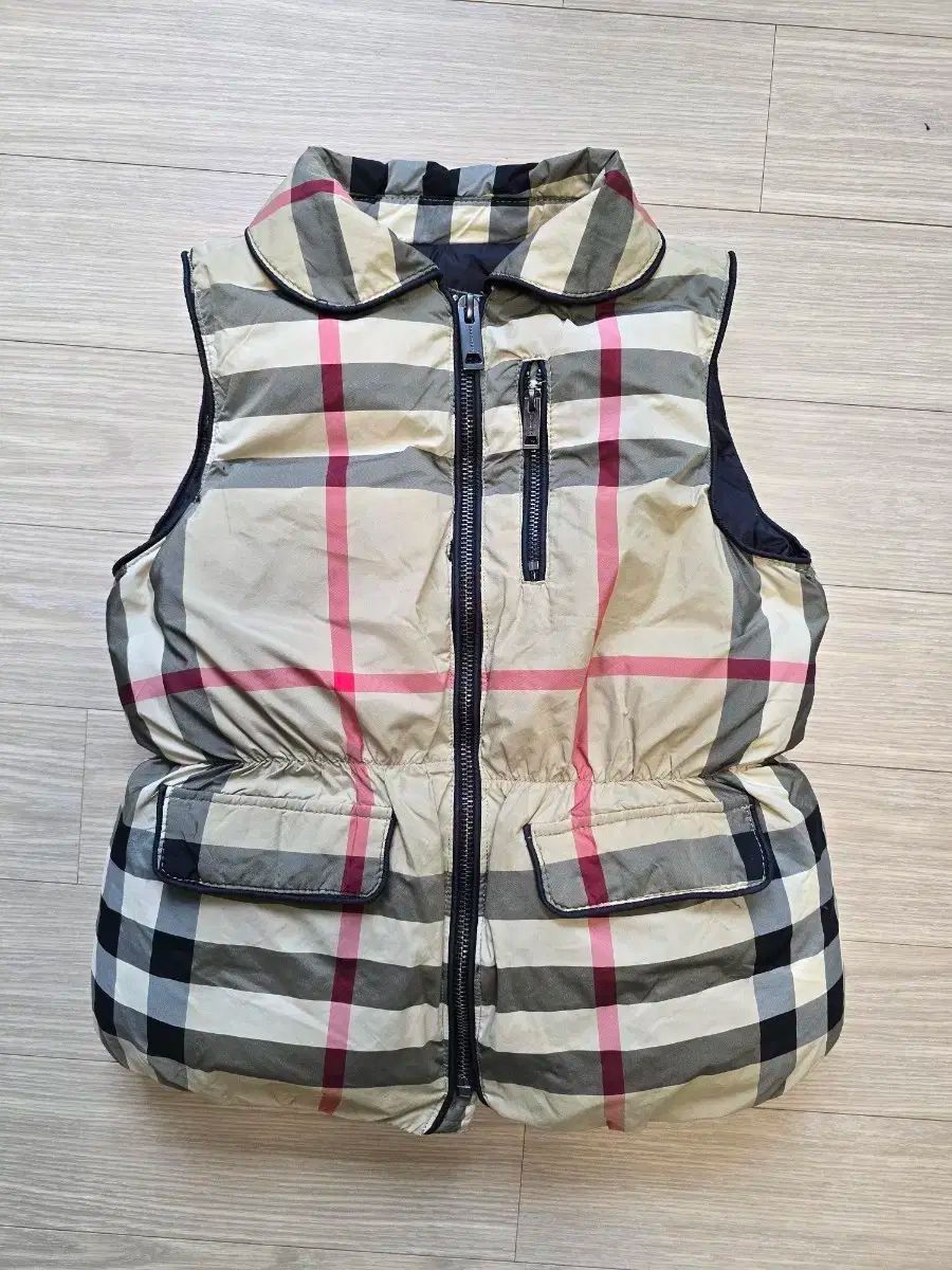 バーバリー チェック ダウン ベスト 120