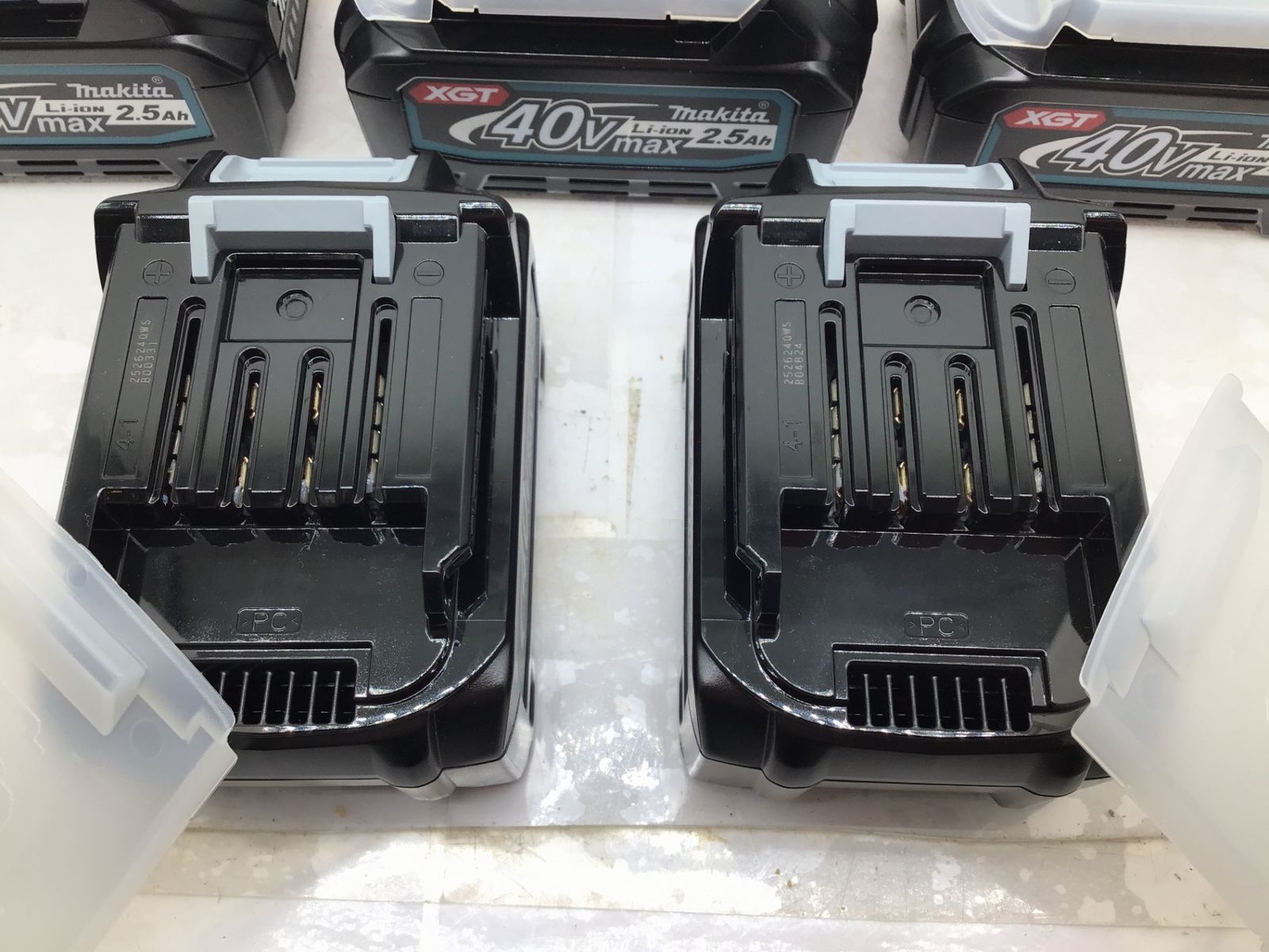 〇Makita マキタ 40Vmax2.5Ahリチウムイオンバッテリ BL4025 5個セット ITT06DI2P0LK エコツール笠寺店 M02