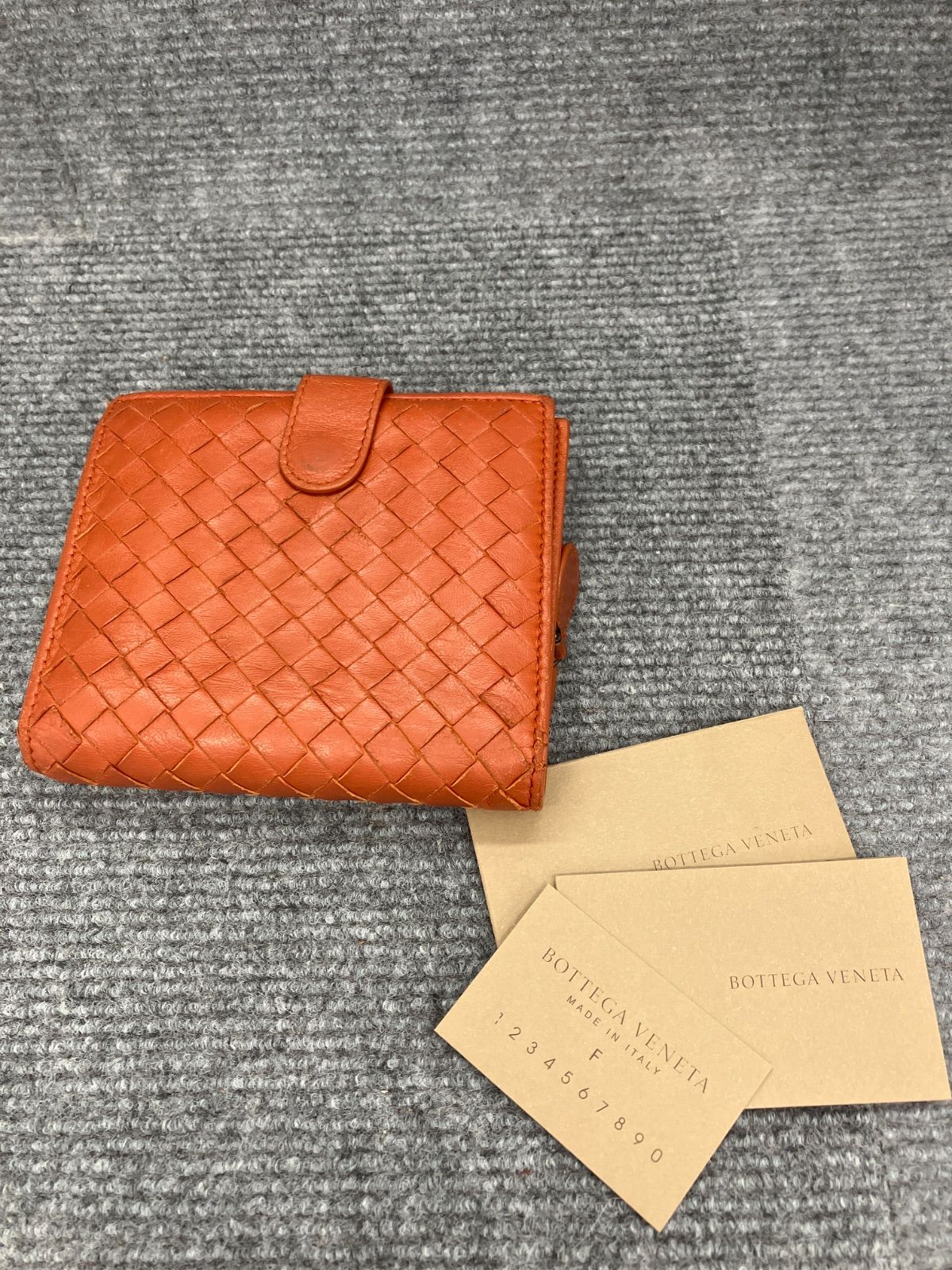 Salvatore Ferragamo フェラガモ ガンチーニ レザー 二つ折り 長財布