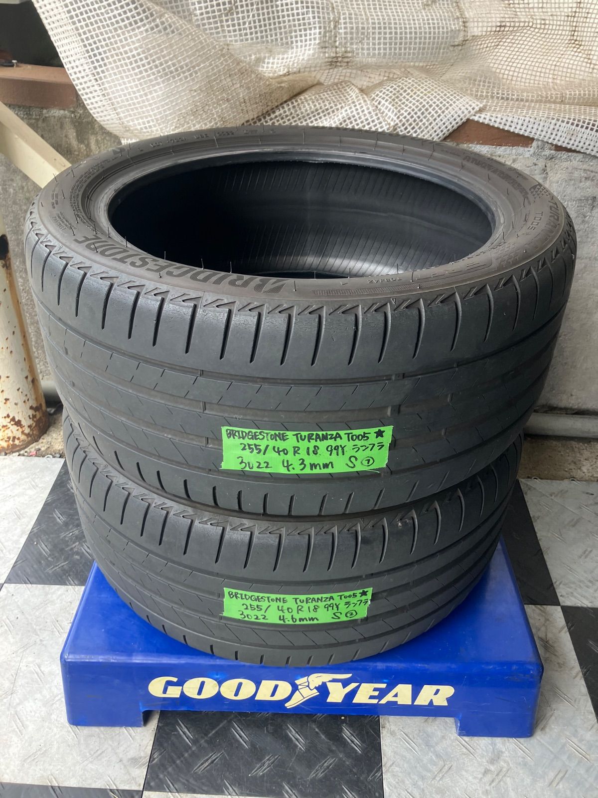 み 255 40 R 18 99 Y 製 TURANZA T 005 ︎ ブリヂストン トランザ BMW承認ランフラットタイヤ2本