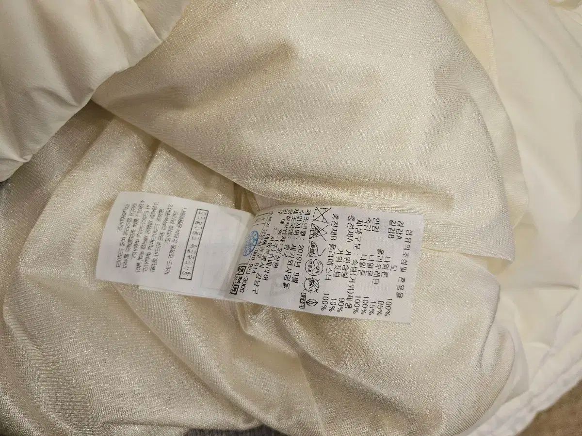  シューペリアル ゴルフ防風 ベスト その他 レディースウェア