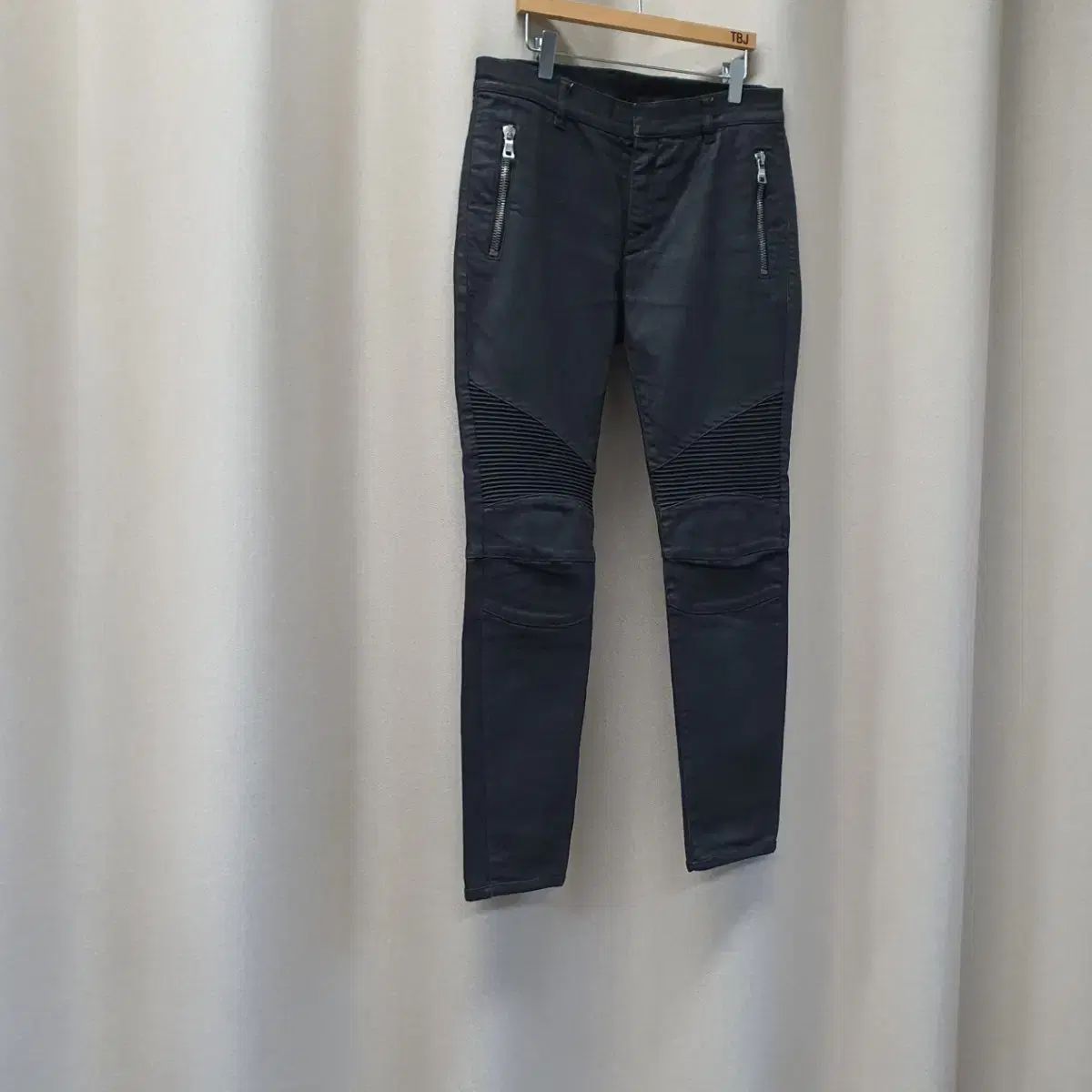 バルマン コーティングデニム ストレッチ パンツ