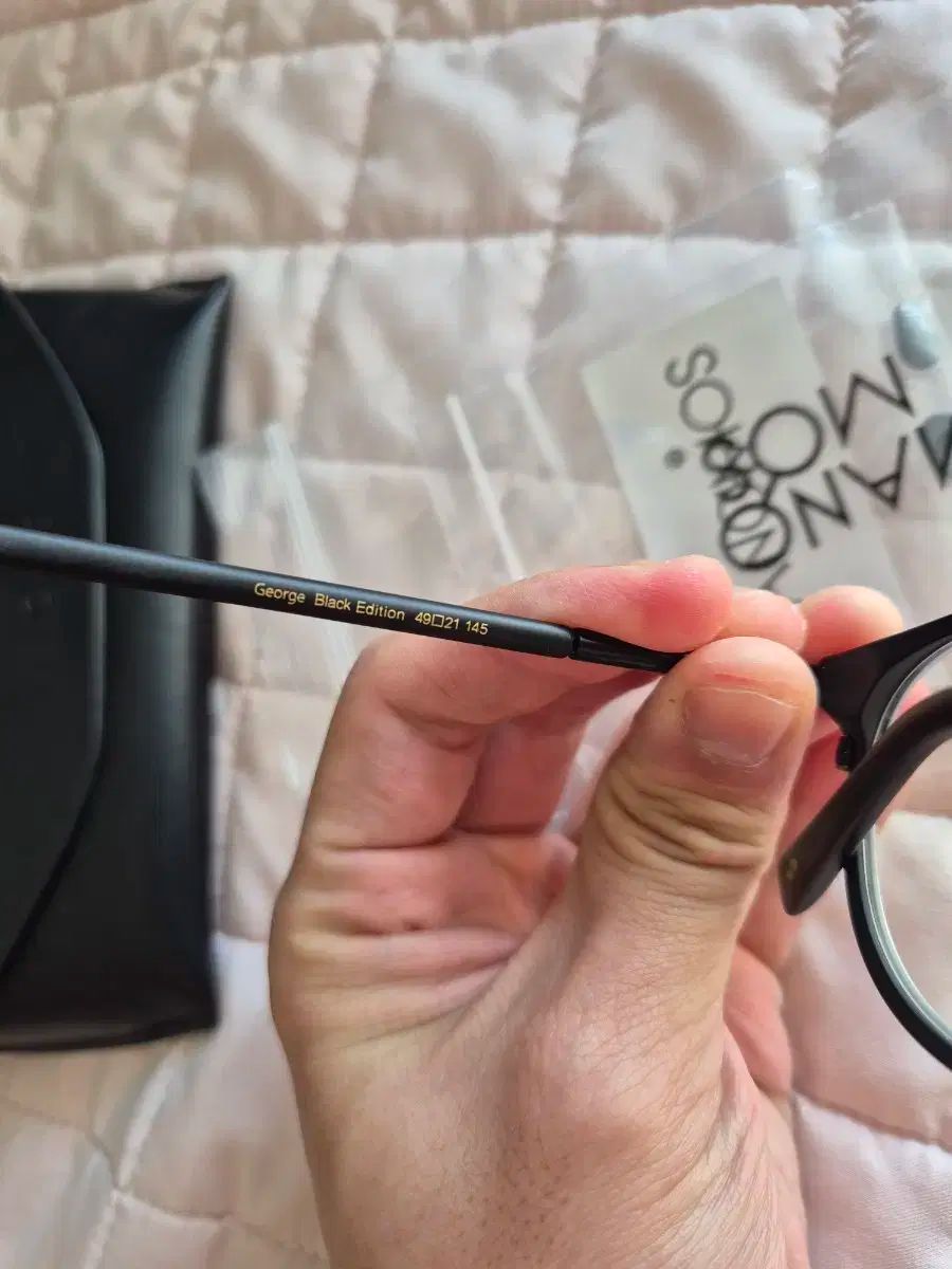 マットブラック