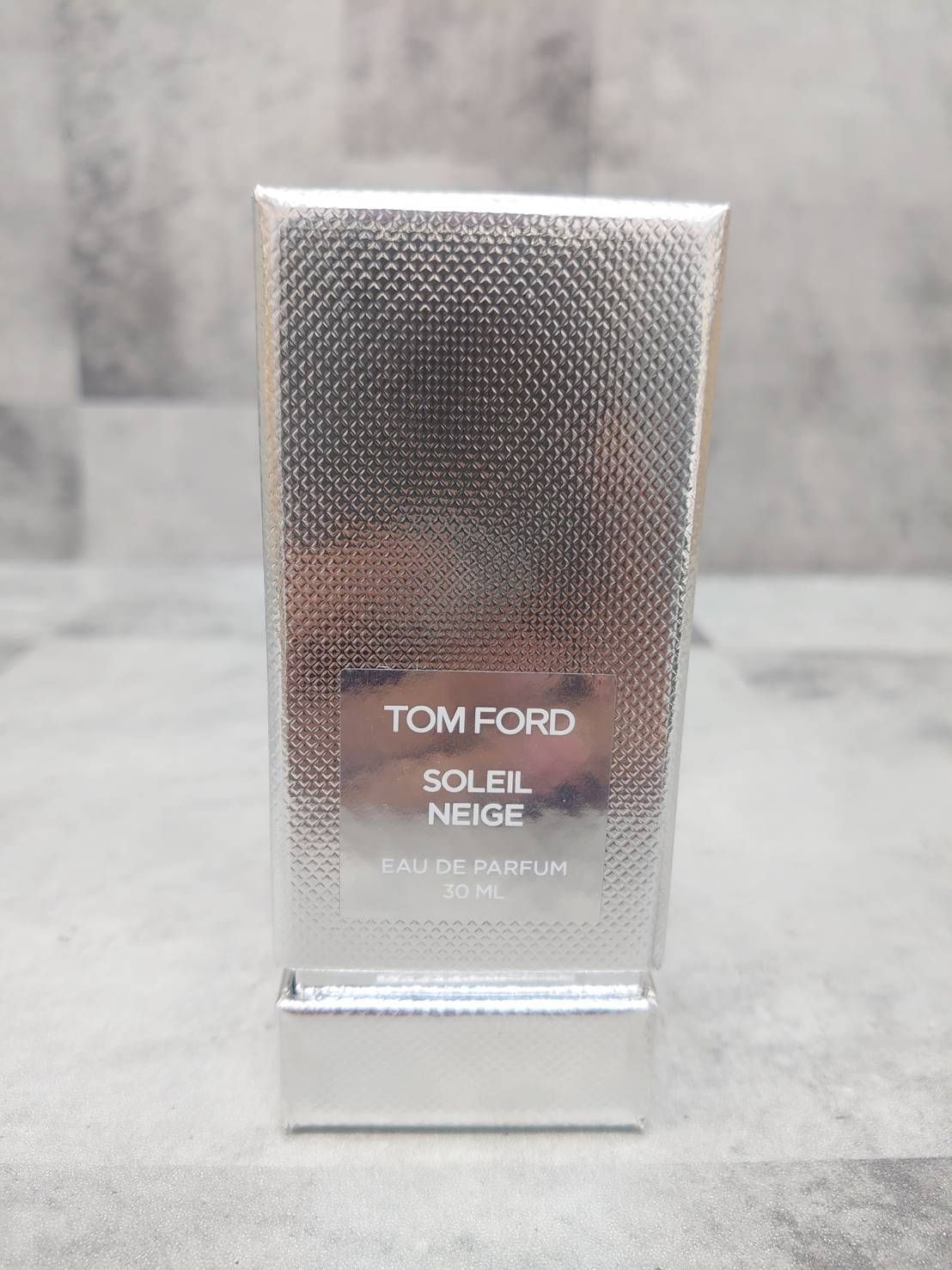 TOM FORD ソレイユ ネージュ オーデパルファン 30 ml