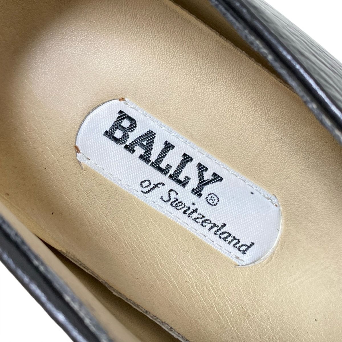 ウィングチップ インソール取外し可