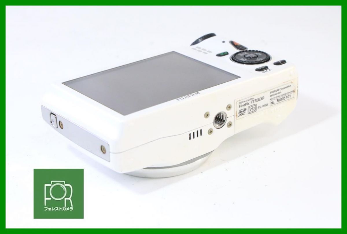 点検済 到着後即使える FUJIFILM FinePix F775 EXR バッテリー チャージャー 4GB SDカード付き 12723