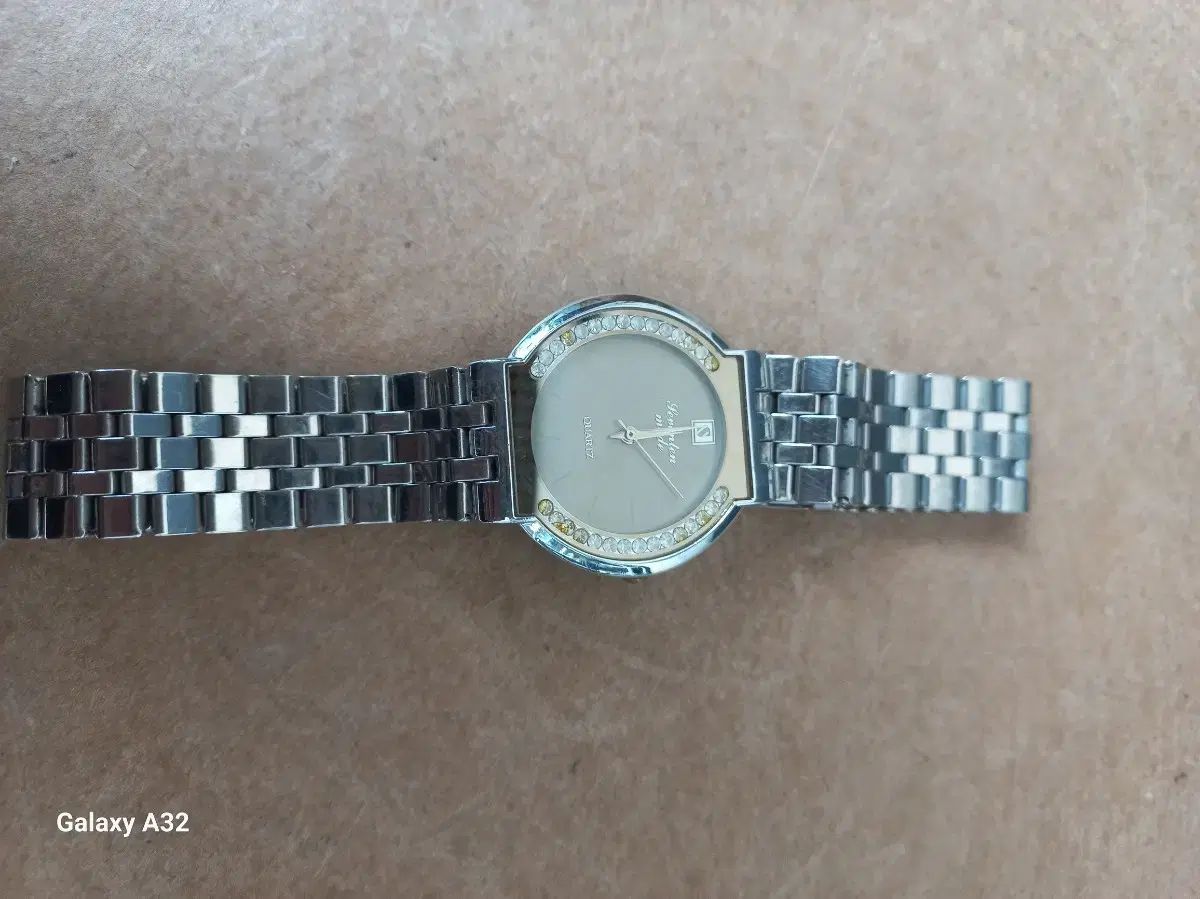 美品】MICHAEL KORS レディース MK-3599 クォーツ腕時計 マイケル