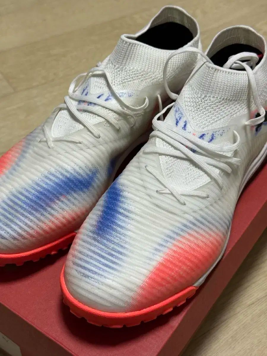 プーマ 퓨チャー8 プロケージ サッカーシューズ TF 280mm