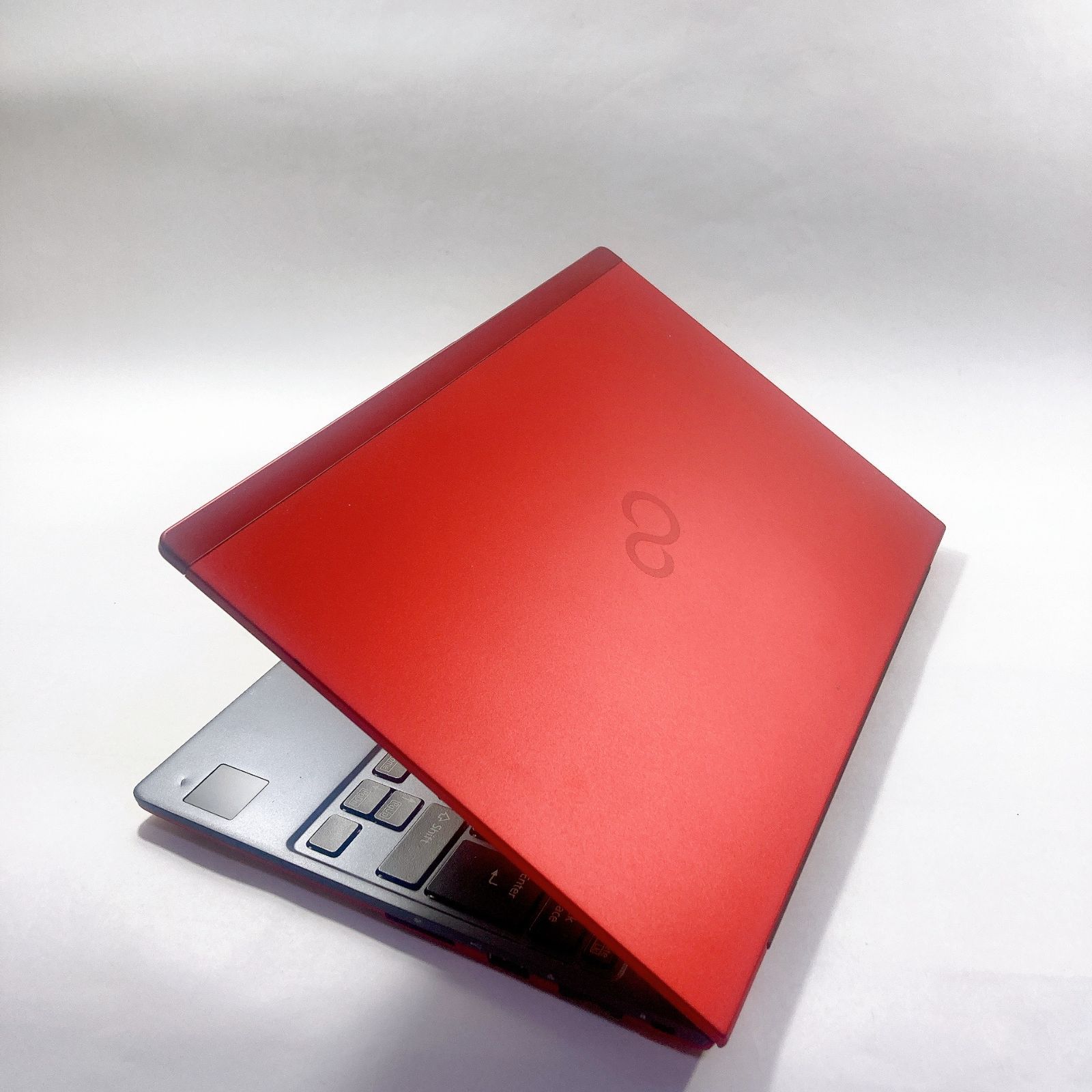 527✨爆速 SSD新品 /Win11/薄型軽量 /赤✨すぐ使えるノートパソコン