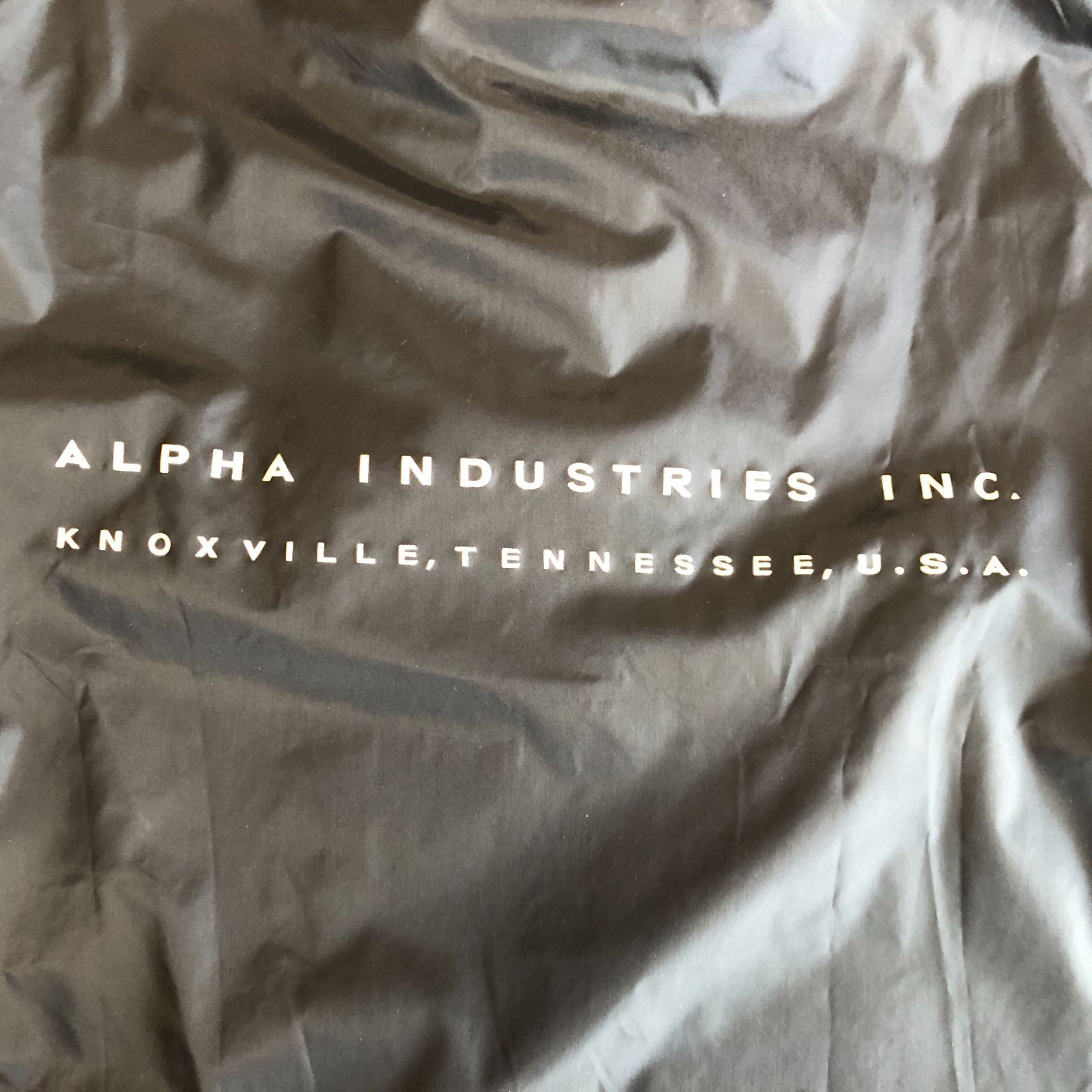 INDUSTRIES アルファインダストリーズ